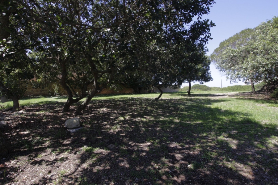 Commercial Property for Sale in Paradise Beach Eastern Cape